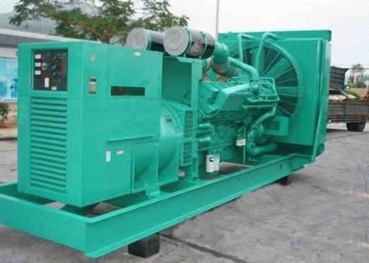 锡林郭勒75kw康明斯柴油发电车出租_COPY_COPY